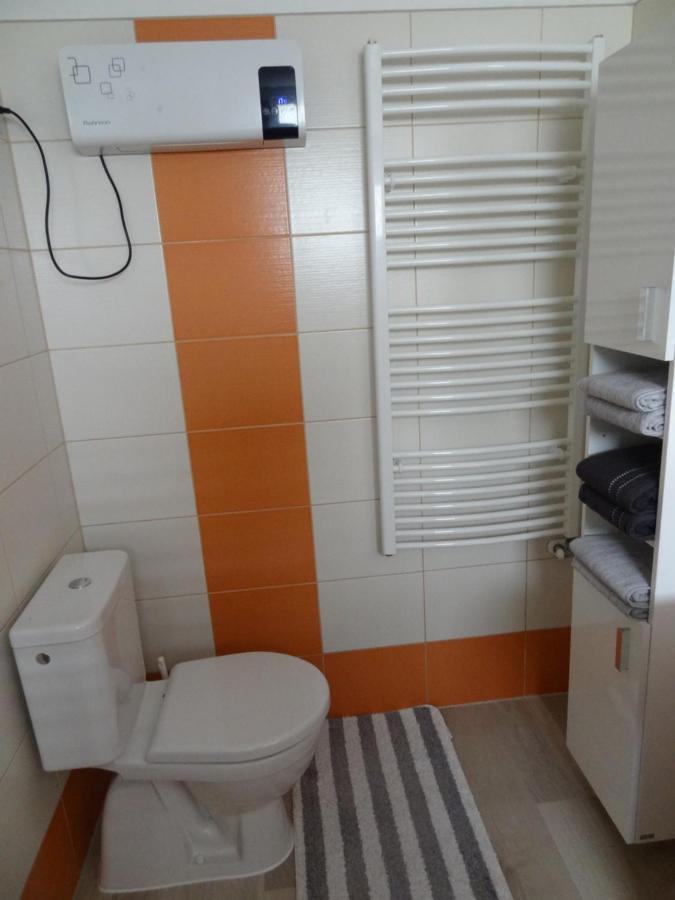 Apartman Karovi เดชท์เน ออร์ลิซกี โฮราค ภายนอก รูปภาพ
