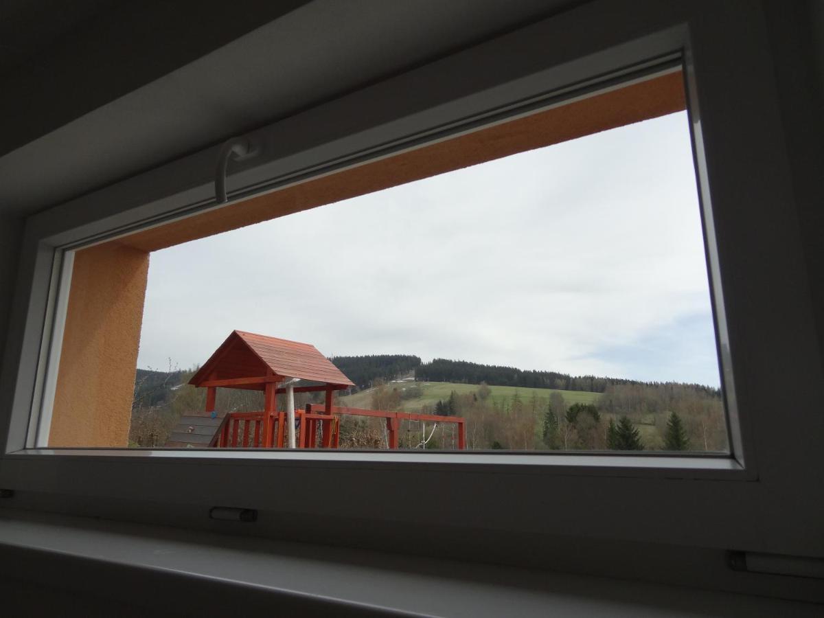 Apartman Karovi เดชท์เน ออร์ลิซกี โฮราค ภายนอก รูปภาพ